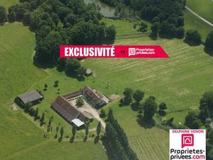 Exclusivité - Propriété avec beaucoup de cachet proche de Tigy ; Longère  Ecuries  piste d