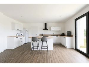 Vente maison 5 pièces 125 m² à Carpiquet (14650)  369 000 €