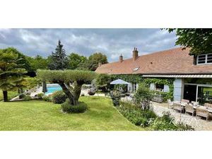 Maison avec piscine et jardin Rochefort-en-Yvelines (78)