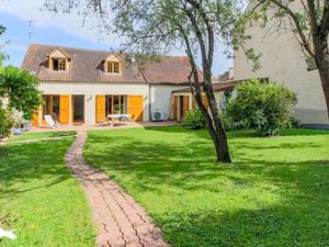 Vente maison 5 pièces 137 m² à Maule (78580)  455 000 €