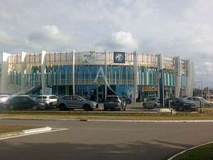 Location Bureaux et commerces à Challans (85300) : à louer / 191m² Challans