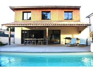 Vente maison 6 pièces 127 m² à Lacanau (33680)  740 000 €