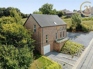 Maison à vendre avec garage et jardin   Andenne (VBD49000)