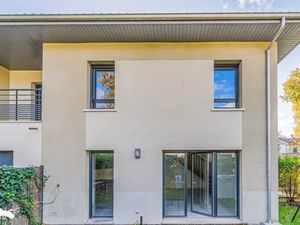 Vente appartement 4 pièces 77 m² à Pessac (33600)  322 995 €