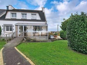 Maison familiale – 6 pièces – Emplacement recherché à Saint-Renan