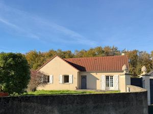 Secteur Saint-Benoît-du-Sault - Maison 5 pièces avec terrain