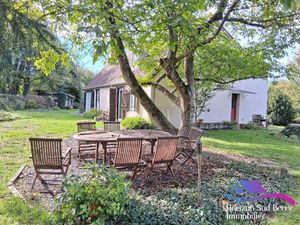 Propriété isolée au bout d'un chemin !