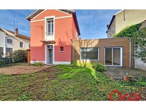 Location maison  m² T-4 à Lyon 3  2 200 €