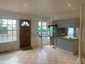 Location appartement 1 pièce 45 m² à L'Isle-Adam (95290)  910 €