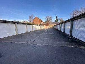 Location parking 13 m² à Saint-Quentin (02100)  50 €