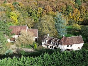 Vente maison 7 pièces 195 m² à Saint-Vérain (58310)  184 900 €