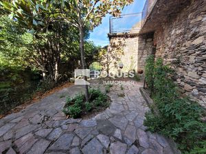 A Vendre  Les Aires  Maison de village 100 m2 habitables ave