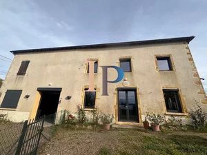 Vente maison 6 pièces 120 m² à Charlieu (42190)  160 000 €