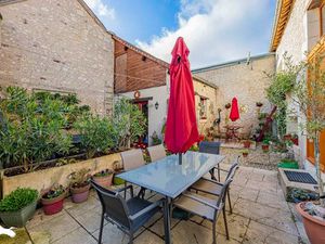 Vente maison 5 pièces 125 m² à La Guerche (37350)  171 359 €