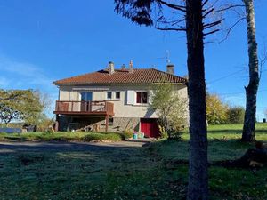 Vente maison 4 pièces 81 m² à Chabanais (16150)  166 625 €