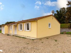 Vente maison 5 pièces 100 m² à Castelsarrasin (82100)  209 900 €