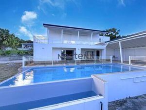 A VENDRE VILLA F4 DE 144 M² AVEC PISCINE A PROVIDENCE AUX ABYMES  Guadeloupe