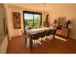 COULOMBS: Maison avec 3 chambres  terrain de 2706 m2  grande