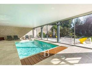 Maison à vendre 10 Pièces 304 m2 Chantilly - 2 200 000 &#8364;