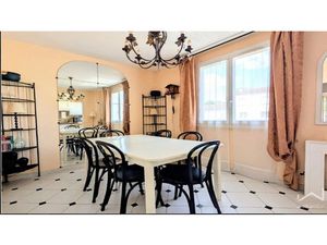 Vente maison 6 pièces 131 m² à Plaisir (78370)  320 000 €