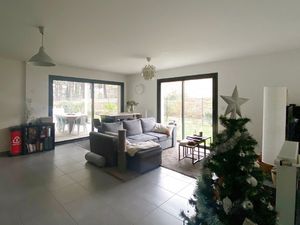 APPARTEMENT AVEC JARDIN - JARDIN DES LYS