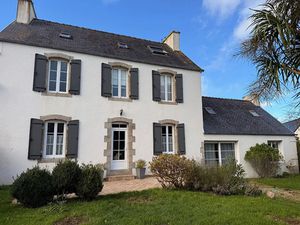 Vente maison 7 pièces 177.62 m² à Plougoulm (29250)  332 600 €