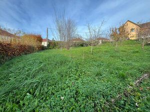 Annonce vente terrain terrain de 537m2 à Lons-le-saunier (39000) - ParuVendu.fr ref 992783