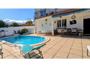 Saint-André villa trois faces avec piscine