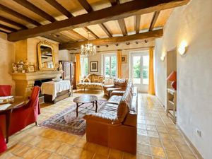 Vente maison 8 pièces 330 m² Sainte-Foy-de-Peyrolières (31470)
