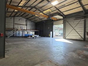 Local professionnel à louer HERY 1 pièce(s) 430m2 1 600€/mois HT/HC