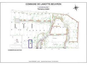 Terrain constructible à vendre