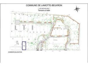Terrain constructible à vendre