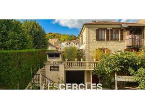 Maison avec terrasse Le Mesnil-le-Roi (78)