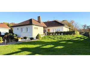 Villa avec jardin et terrasse Pierre-de-Bresse (71)