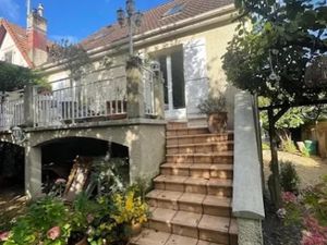 Vente maison 6 pièces 106 m² à Gournay-sur-Marne (93460)  465 000 €