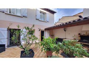 Vente maison 7 pièces 218 m² Lozanne (69380)