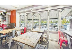 Vente commerce 50 m² Conflans-Sainte-Honorine (78700)