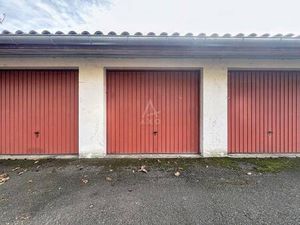Garage/Stationnement à vendre