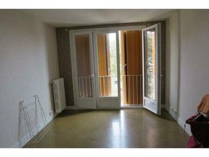 Location appartement 2 pièces 39 m² à Villejuif (94800)