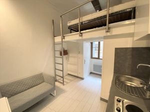 Location meublée appartement 1 pièce 18 m² à Beziers (34500)  300 €