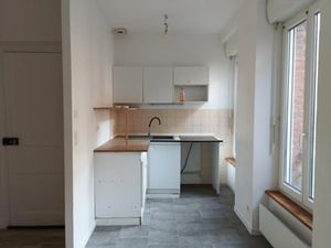 Location appartement 3 pièces 38 m² à Granville (50400)  530 €