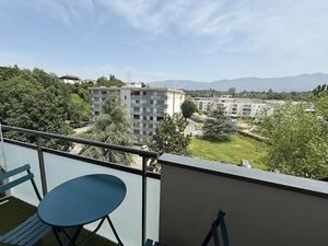 Location meublée appartement 1 pièce 26 m² à Saint-Julien-en-Genevois (74160)  950 €