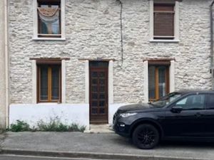 Location maison 3 pièces 74 m² à Neufchelles (60890)  880 €