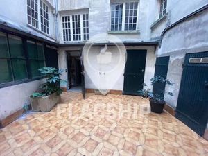 LOCAL EN RDC SUR COUR