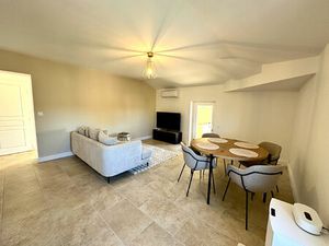 En exclusivité appartement T3 terrasse et parking