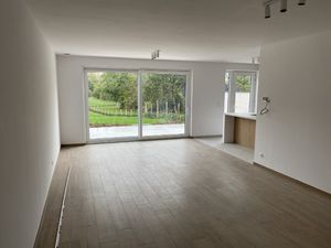 Huis te huur in Lommel met 4 slaapkamers