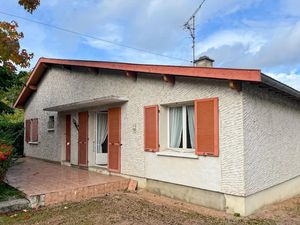 Vente maison 4 pièces 104 m² à Desertines (03630)  115 000 €