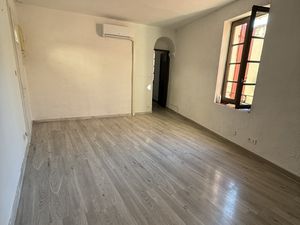 Location Maison 3 pièces 73m² ST GILLES 30800