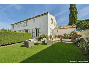 Vente maison 4 pièces 94 m² Cabannes (13440)