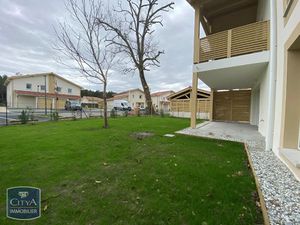 Appartement à louer 4 pièces 89.85 m² - Léon (40) - 950€